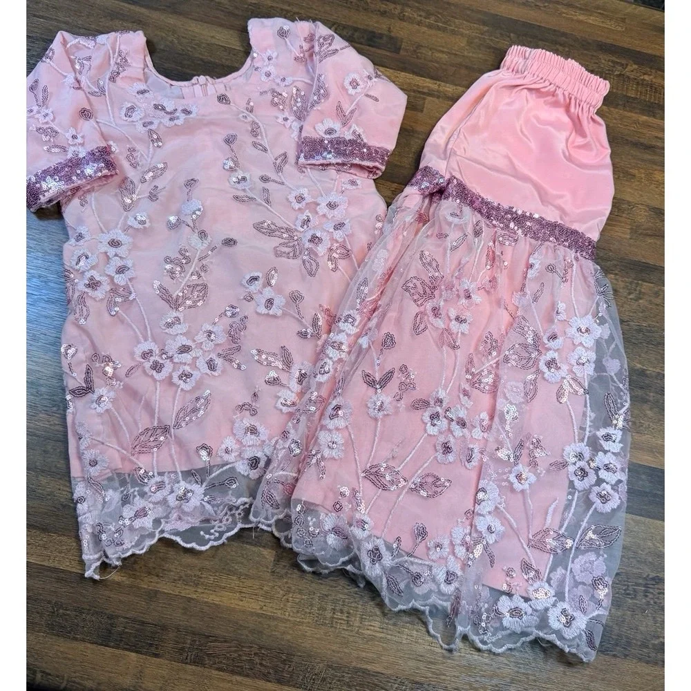Pink floral two piece sharara, party outfit with sequined flowers.  Size 6/8.